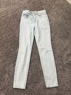 Good American Light Blue Skinny Jeans
